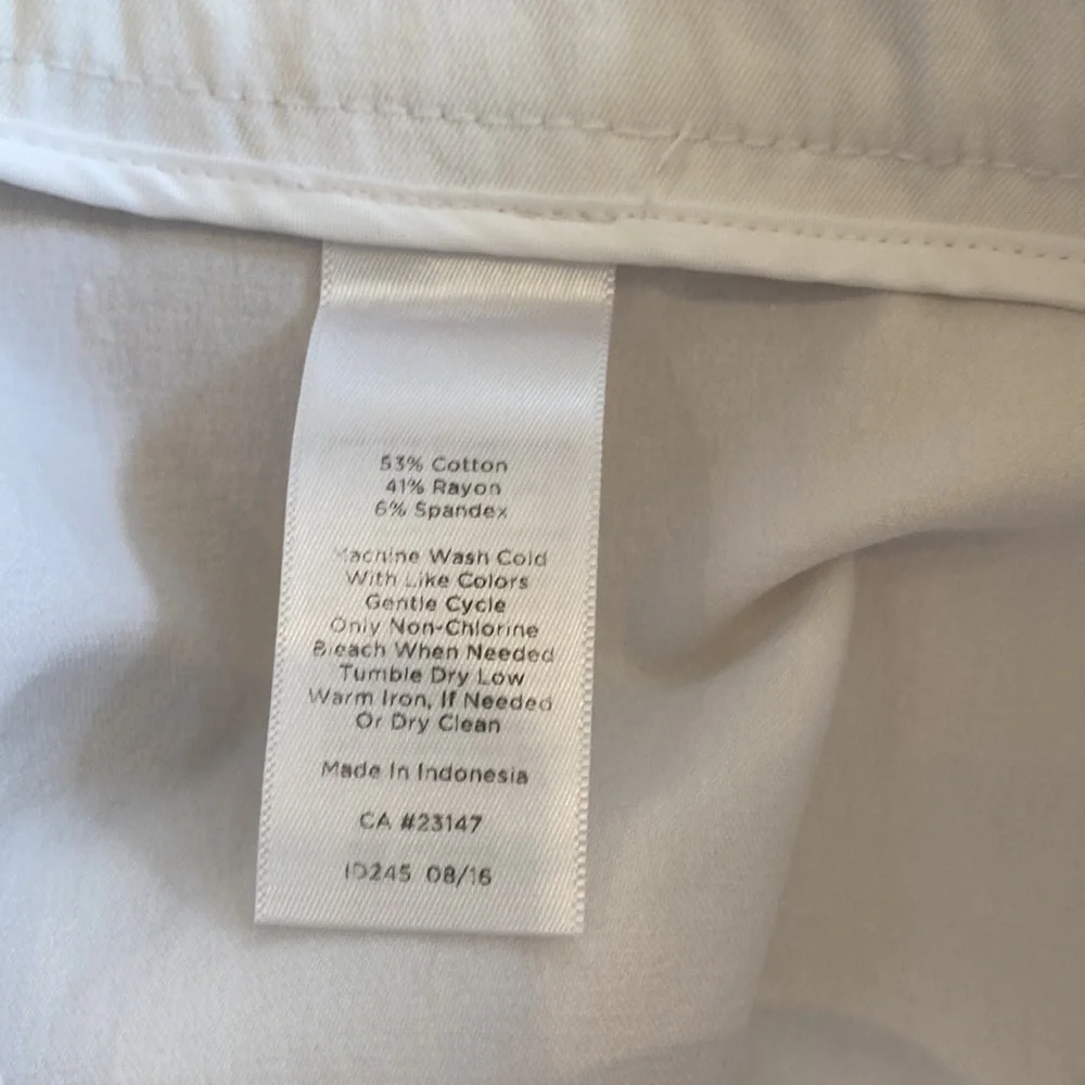 Talbots white pants size 0p - Picture 4 of 8
